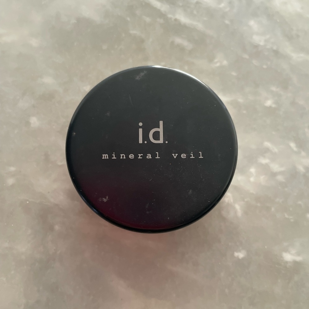 I.D. Bare MINERALS Bare Escentuals MINERAL VEIL